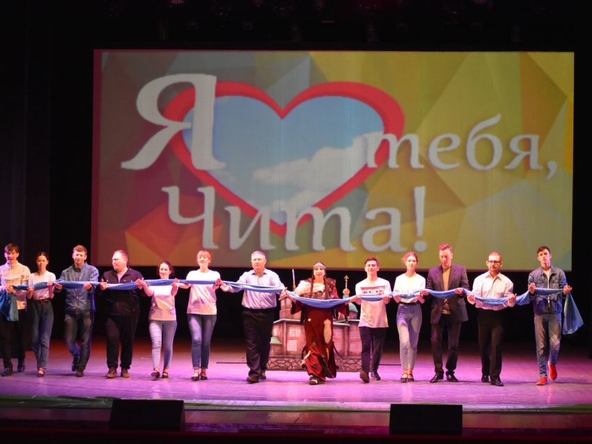 Премьерный спектакль в честь юбилея Читы представили артисты забайкальского драмтеатра   
